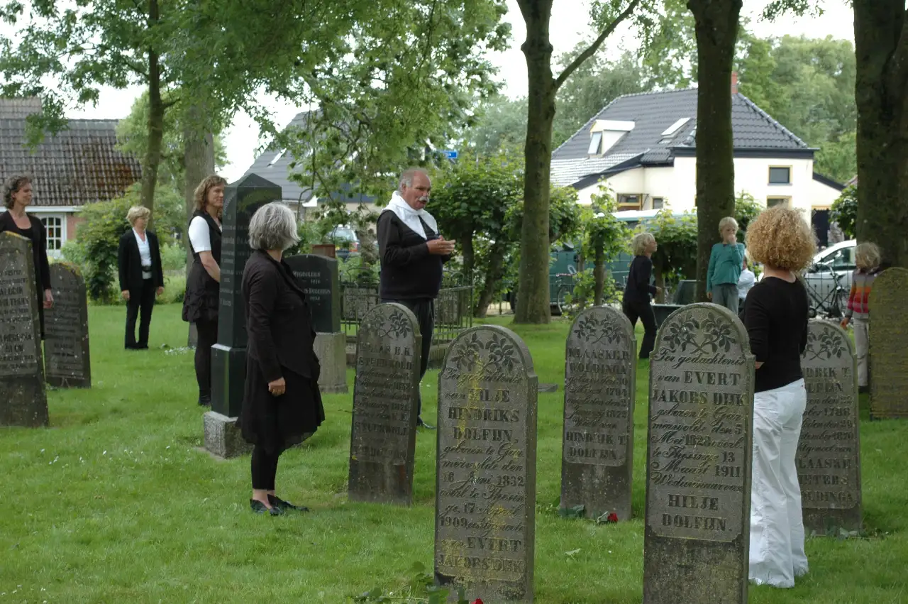 compressed-the Singers  16-06-2012 022.webp